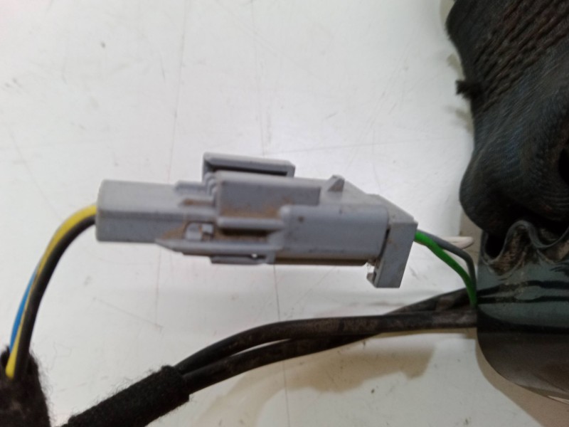 Recambio de anclaje con pretensor trasero central para renault clio iv (bh_) 1.5 dci 90 referencia OEM IAM   