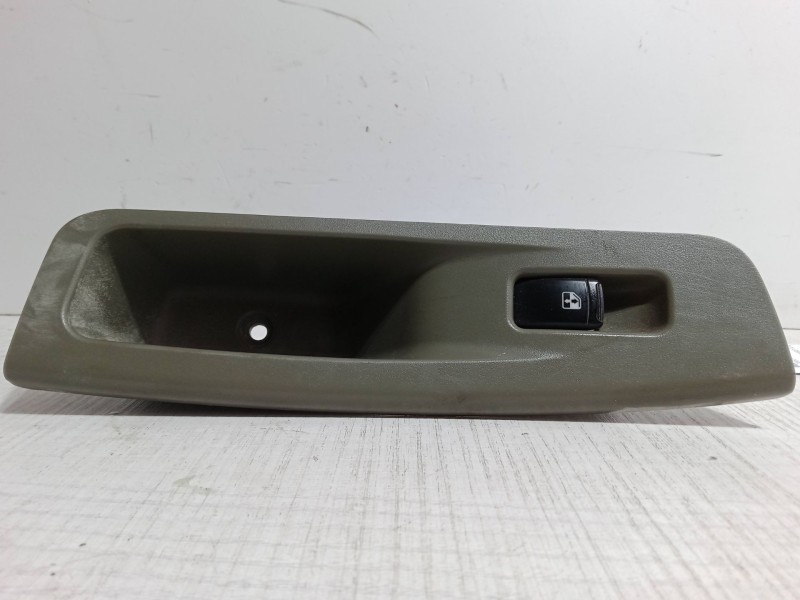 Recambio de mando elevalunas trasero izquierdo para chevrolet lacetti (j200) 2.0 d referencia OEM IAM 612W21020   Recambio de mando elevalunas trasero izquierdo para chevrolet lacetti (j200) 2.0 d referencia OEM IAM 612W21020