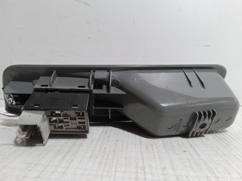 Recambio de mando elevalunas trasero izquierdo para chevrolet lacetti (j200) 2.0 d referencia OEM IAM 612W21020   Recambio de mando elevalunas trasero izquierdo para chevrolet lacetti (j200) 2.0 d referencia OEM IAM 612W21020