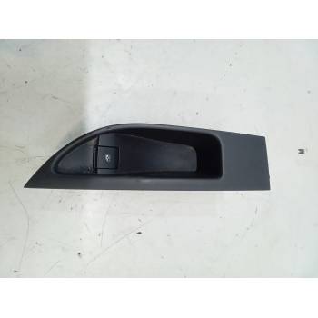 MANDO ELEVALUNAS TRASERO IZQUIERDO 13301888 211410