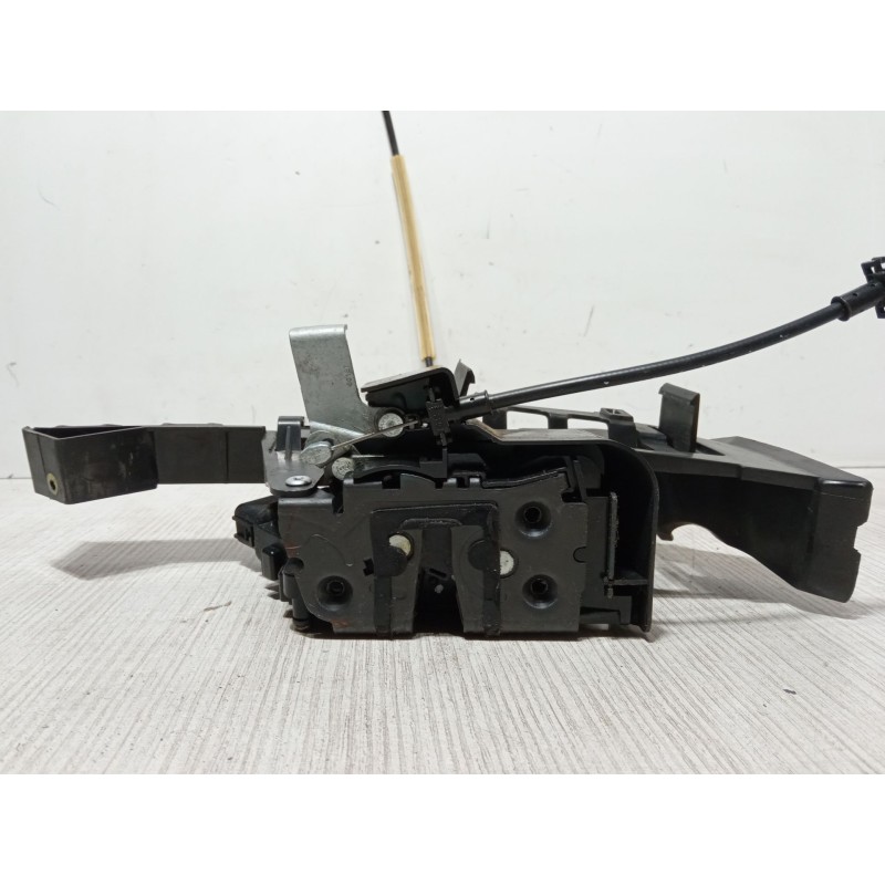 Recambio de cerradura puerta trasera izquierda para ford focus ii (da_, hcp, dp) 1.6 tdci referencia OEM IAM 4M5AA26413BE  