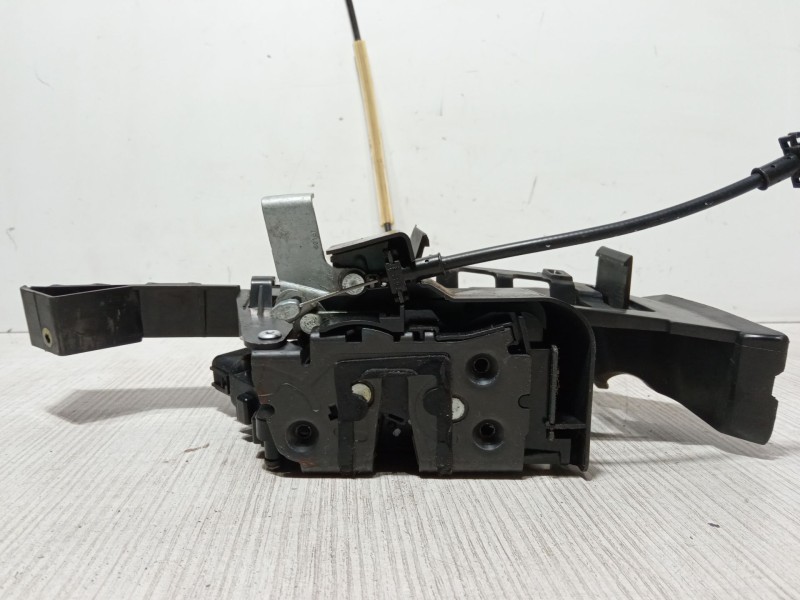 Recambio de cerradura puerta trasera izquierda para ford focus ii (da_, hcp, dp) 1.6 tdci referencia OEM IAM 4M5AA26413BE  