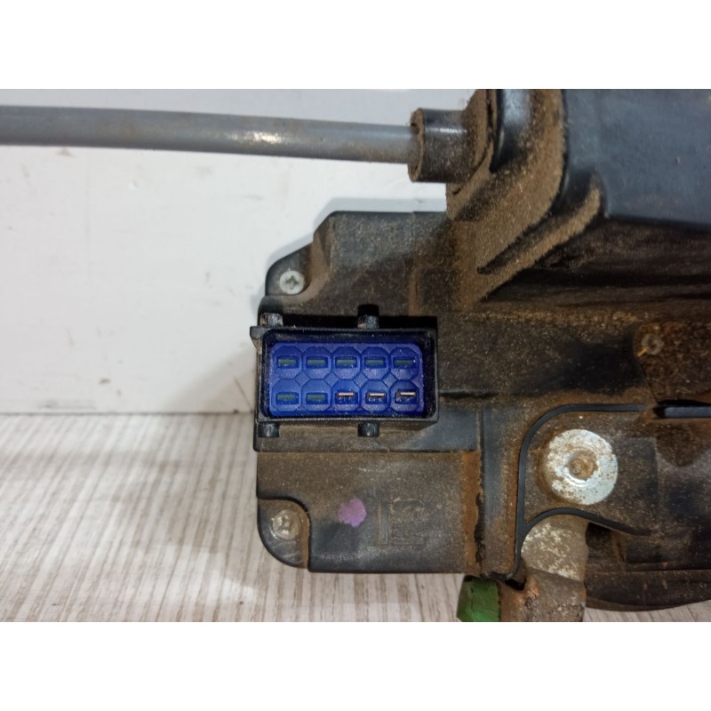Recambio de cerradura puerta delantera derecha para opel zafira a monospace (t98) 2.0 dti 16v (f75) referencia OEM IAM 24444016 