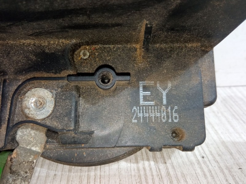 Recambio de cerradura puerta delantera derecha para opel zafira a monospace (t98) 2.0 dti 16v (f75) referencia OEM IAM 24444016 