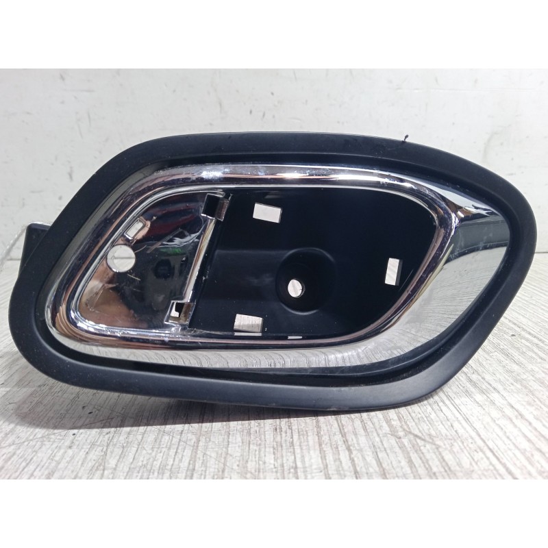 Recambio de maneta interior puerta delantera izquierda para kia cee´d (jd) 1.6 gt referencia OEM IAM   