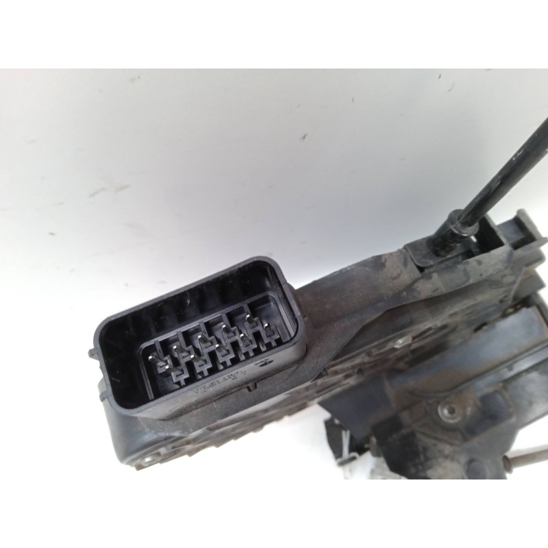 Recambio de cerradura puerta trasera izquierda para ford galaxy ii (wa6) 2.0 tdci referencia OEM IAM AM2AR26413AB  A048317