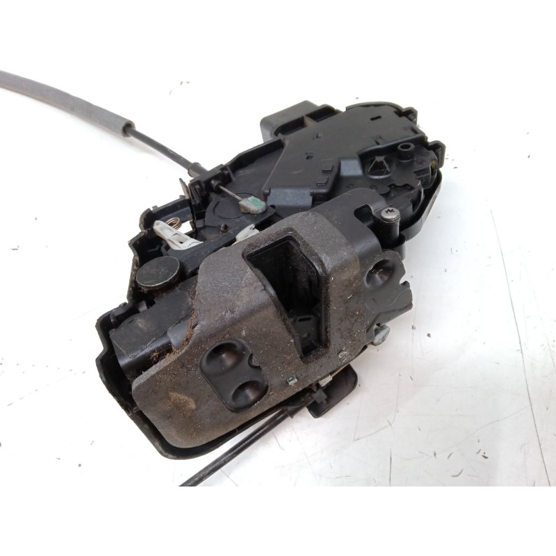 Recambio de cerradura puerta trasera izquierda para ford galaxy ii (wa6) 2.0 tdci referencia OEM IAM AM2AR26413AB  A048317