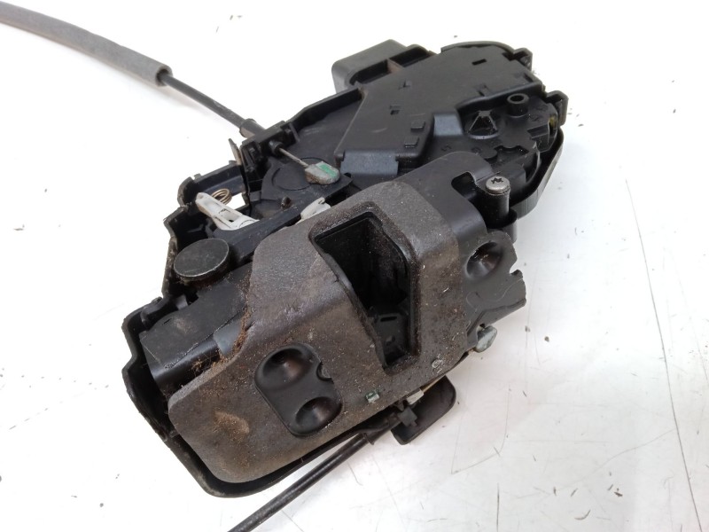 Recambio de cerradura puerta trasera izquierda para ford galaxy ii (wa6) 2.0 tdci referencia OEM IAM AM2AR26413AB  A048317