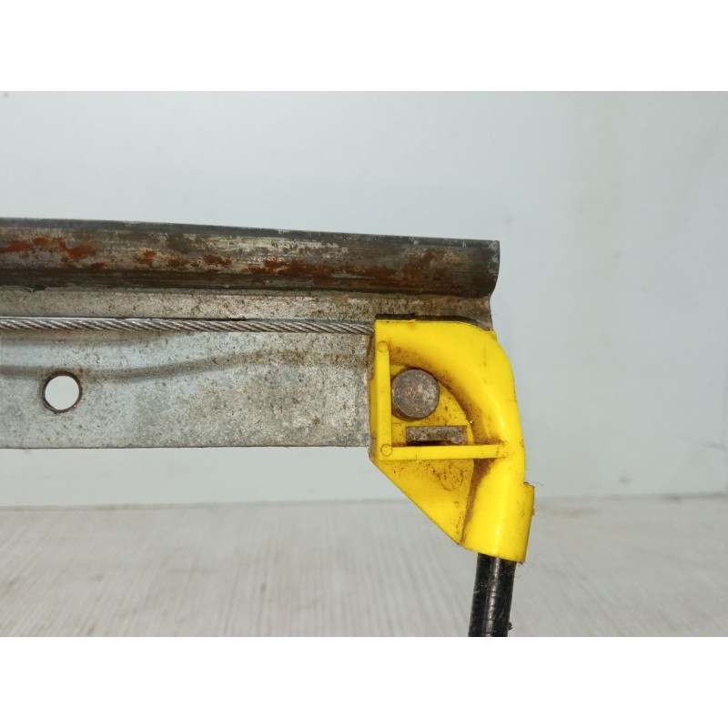 Recambio de elevalunas electrico delantero izquierdo para ford fiesta iv (ja_, jb_) 1.25 i 16v referencia OEM IAM 0130821682  