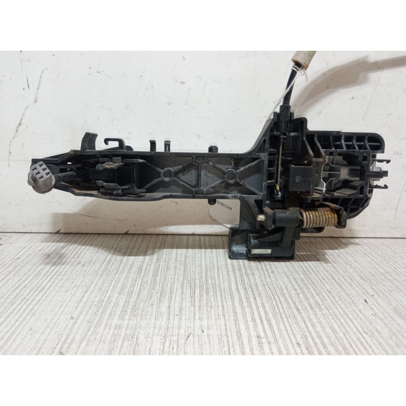 Recambio de maneta exterior puerta delantera derecha para kia cee´d (jd) 1.6 gt referencia OEM IAM   