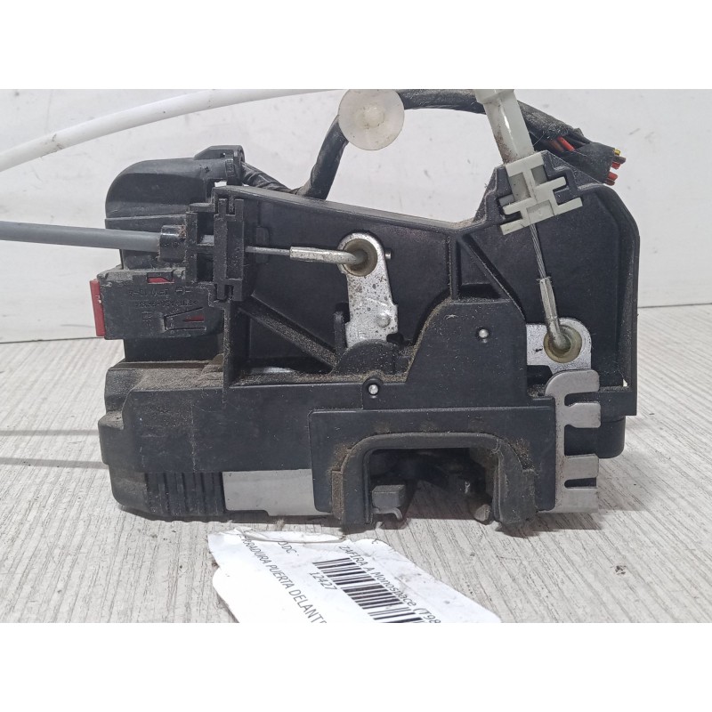 Recambio de cerradura puerta delantera izquierda para opel zafira a monospace (t98) 2.0 dti 16v (f75) referencia OEM IAM 2444401