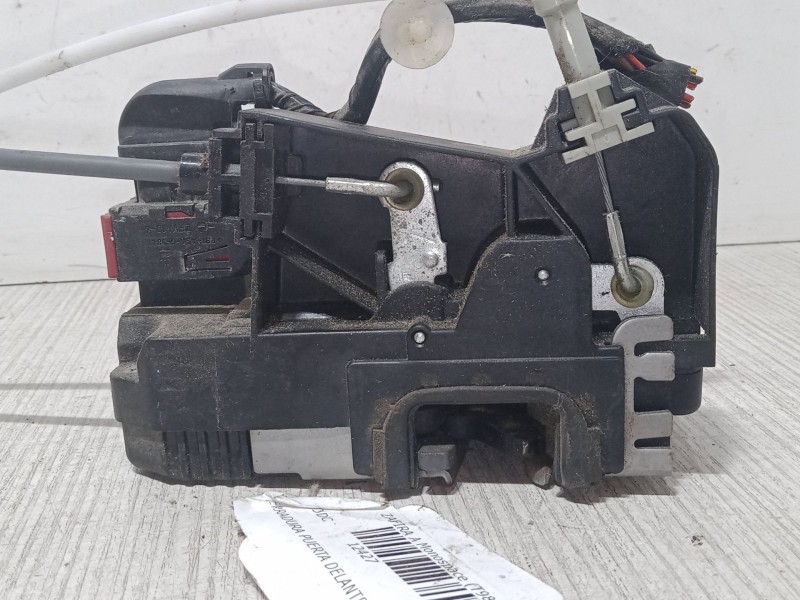 Recambio de cerradura puerta delantera izquierda para opel zafira a monospace (t98) 2.0 dti 16v (f75) referencia OEM IAM 2444401