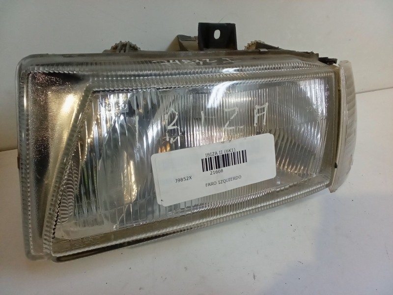 Recambio de faro izquierdo para seat ibiza ii (6k1) 1.4 i referencia OEM IAM    Recambio de faro izquierdo para seat ibiza ii (6k1) 1.4 i referencia OEM IAM