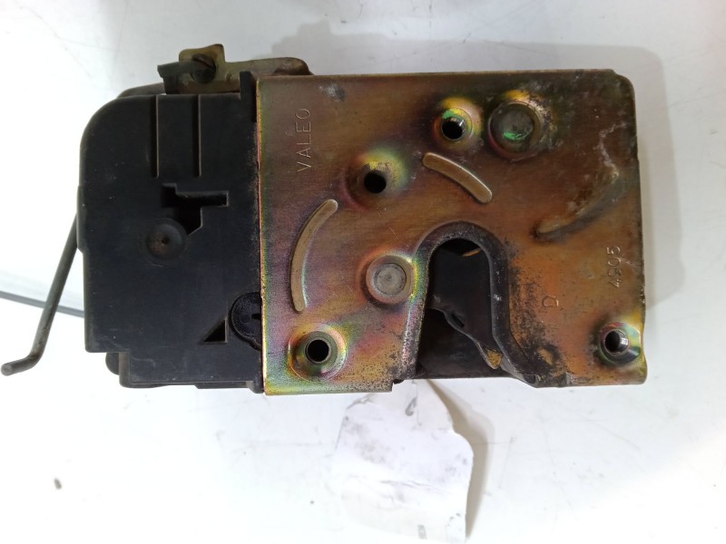 Recambio de cerradura puerta delantera derecha para peugeot 206 hatchback (2a/c) 1.4 i referencia OEM IAM    Recambio de cerradura puerta delantera derecha para peugeot 206 hatchback (2a/c) 1.4 i referencia OEM IAM