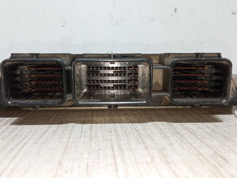 Recambio de centralita motor uce para peugeot 207/207+ (wa_, wc_) 1.4 hdi referencia OEM IAM 96576994809664843480 EDC16C34 02810