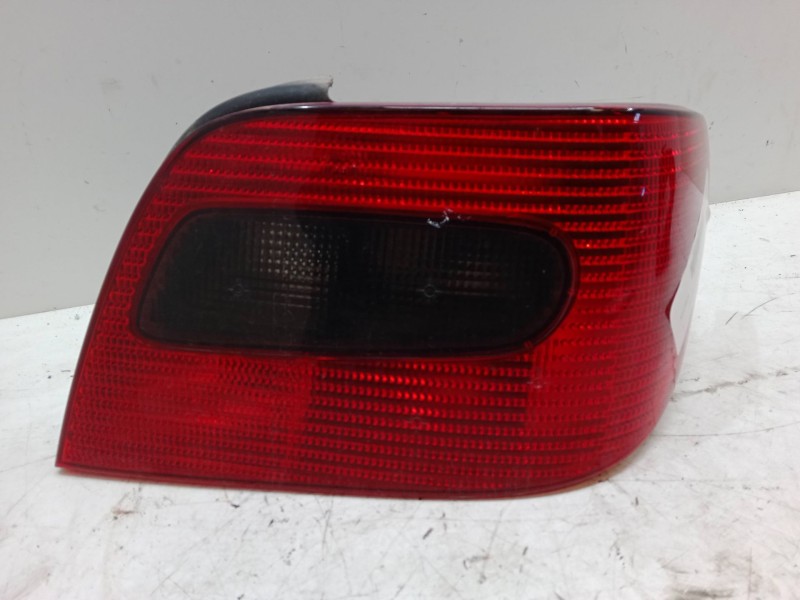 Recambio de piloto trasero derecho para citroën xsara (n1) 2.0 hdi 90 referencia OEM IAM   