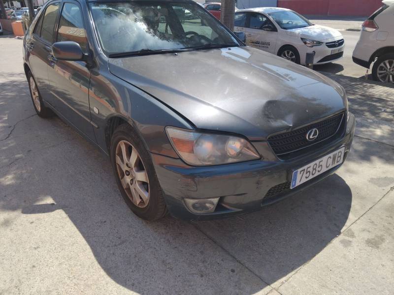 LEXUS IS I (_E1_)