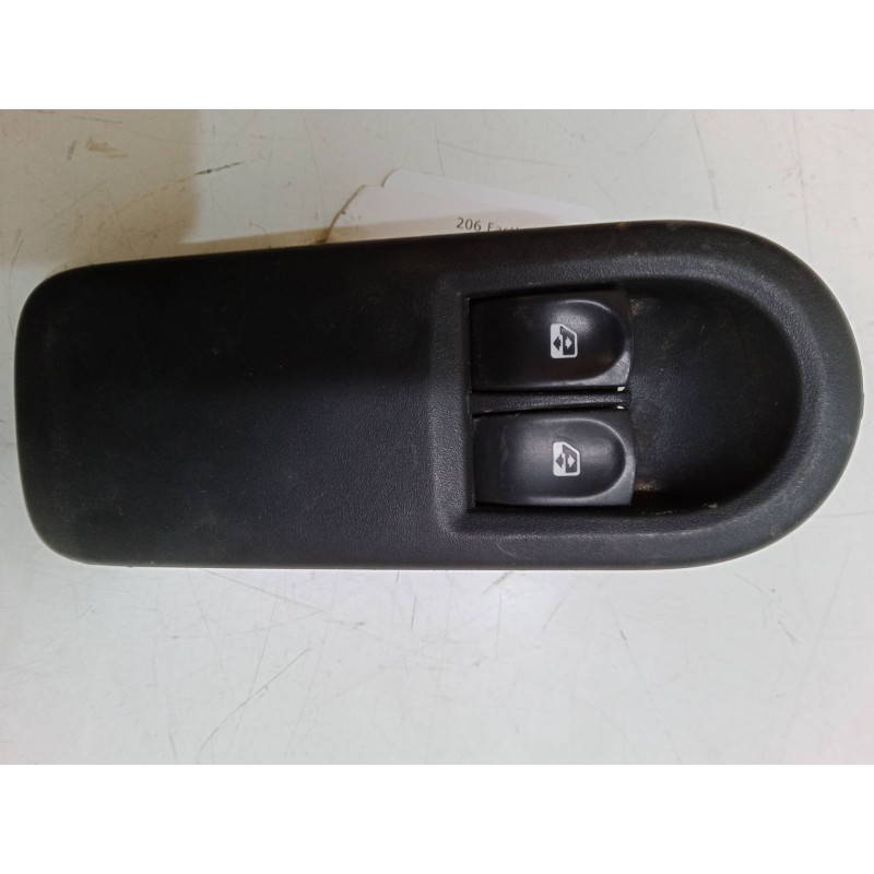 Recambio de mando elevalunas delantero izquierdo para peugeot 206 hatchback (2a/c) 1.4 i referencia OEM IAM   