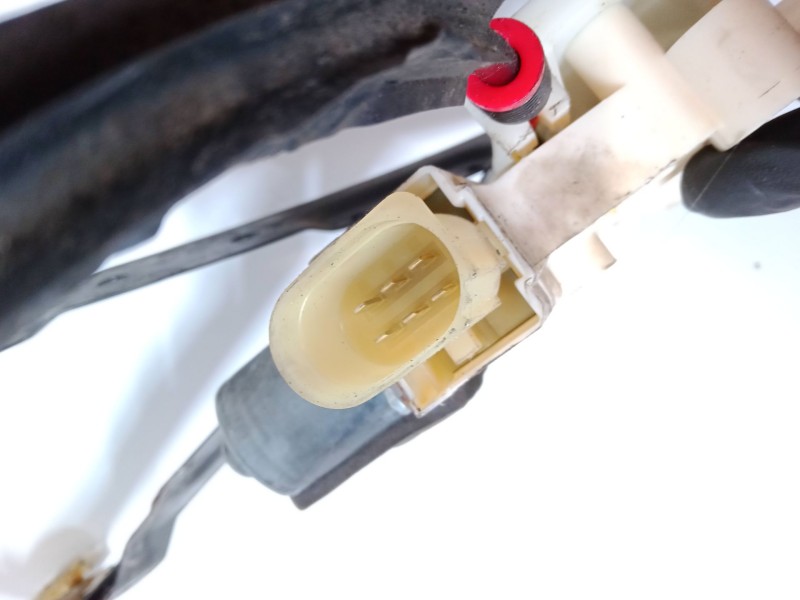 Recambio de elevalunas electrico delantero izquierdo para ford galaxy ii (wa6) 2.0 tdci referencia OEM IAM 0130822621  