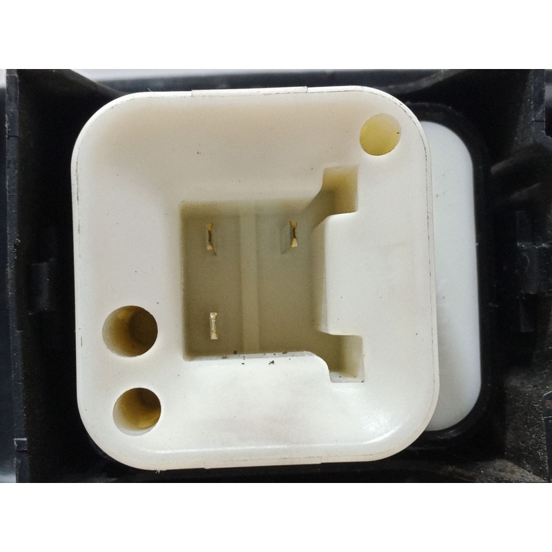 Recambio de mando elevalunas trasero derecho para mitsubishi montero iii canvas top (v6_w, v7_w) 3.2 di-d (v68w, v78w) referenci