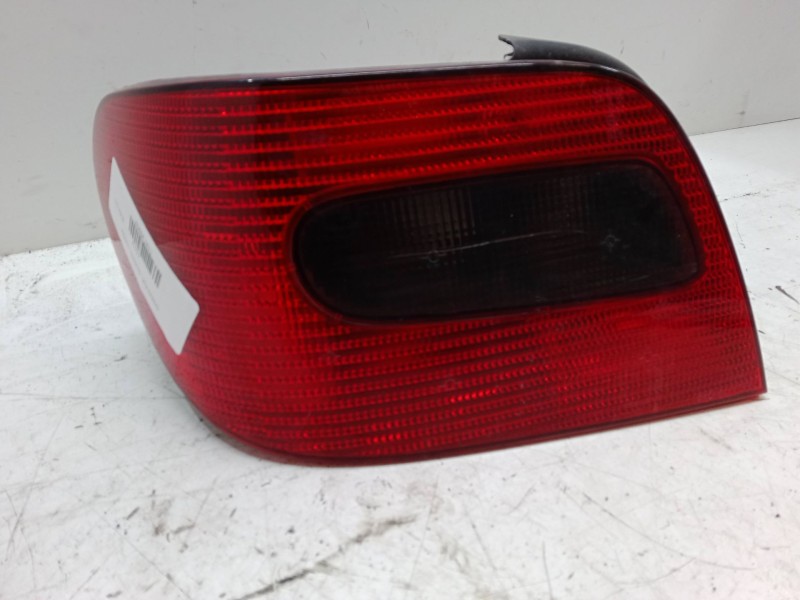 Recambio de piloto trasero izquierdo para citroën xsara (n1) 2.0 hdi 90 referencia OEM IAM    Recambio de piloto trasero izquierdo para citroën xsara (n1) 2.0 hdi 90 referencia OEM IAM