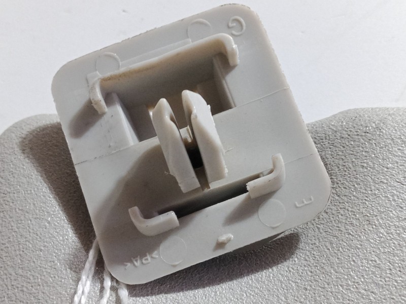 Recambio de parasol izquierdo para peugeot 106 ii (1a_, 1c_) 1.5 d referencia OEM IAM    Recambio de parasol izquierdo para peugeot 106 ii (1a_, 1c_) 1.5 d referencia OEM IAM