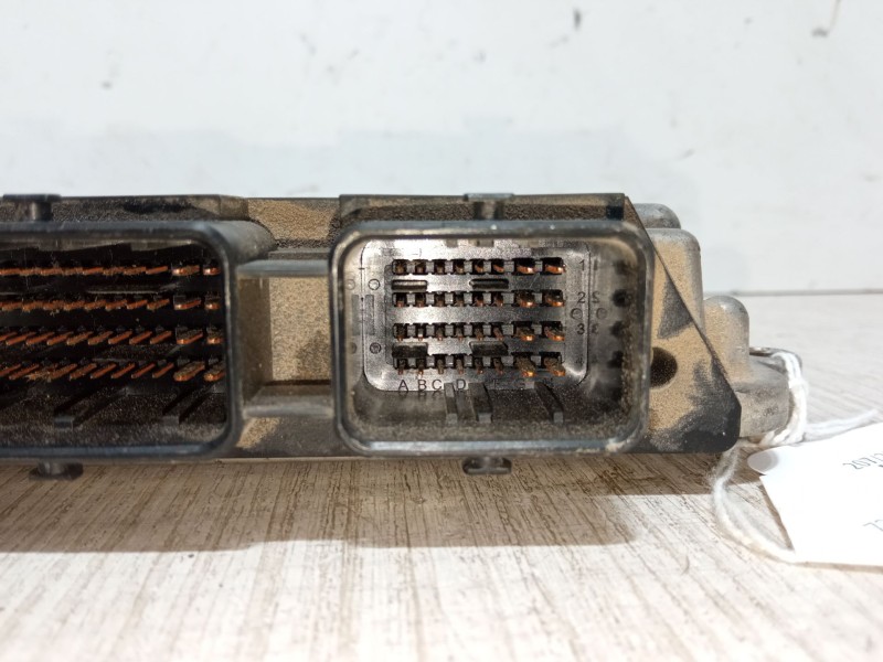 Recambio de centralita motor uce para peugeot 207/207+ (wa_, wc_) 1.4 hdi referencia OEM IAM 96576994809664843480 EDC16C34 02810