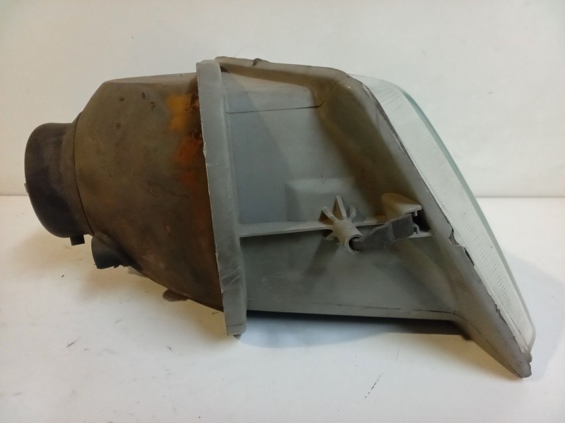 Recambio de faro izquierdo para peugeot 205 ii (20a/c) 1.1 xa referencia OEM IAM   