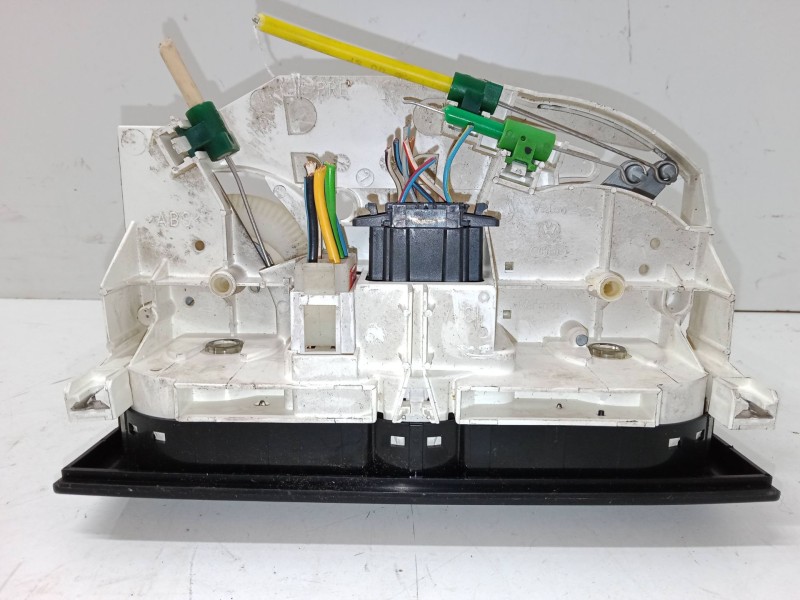 Recambio de mando calefaccion / a/a para volkswagen polo (6n2) 1.4 16v referencia OEM IAM   