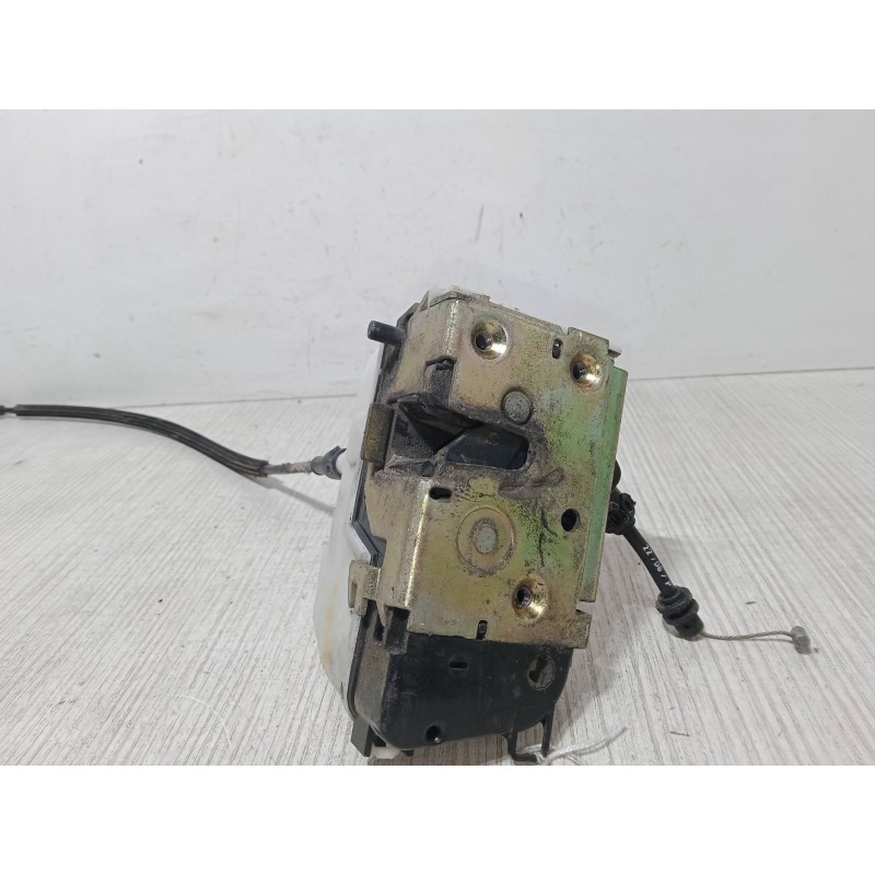 Recambio de cerradura puerta trasera izquierda para citroën c3 i (fc_, fn_) 1.4 i referencia OEM IAM   