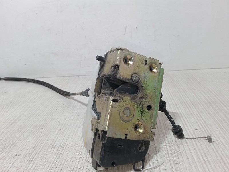 Recambio de cerradura puerta trasera izquierda para citroën c3 i (fc_, fn_) 1.4 i referencia OEM IAM   