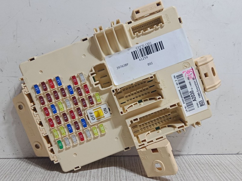 Recambio de bsi para kia cee´d (jd) 1.6 gt referencia OEM IAM 91950A2030  