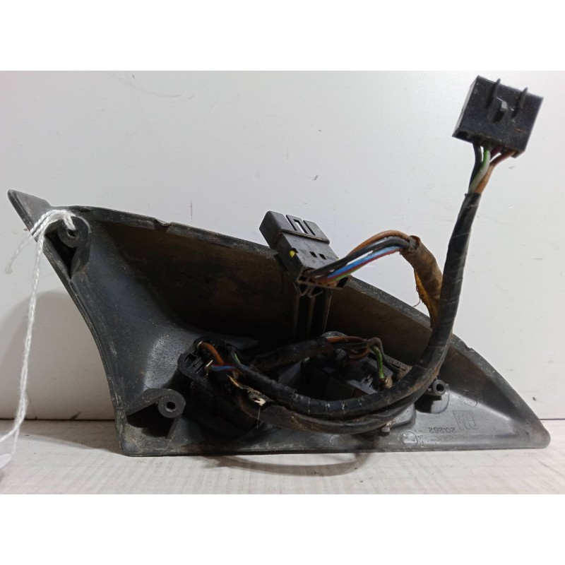 Recambio de mando elevalunas delantero izquierdo para opel corsa a hatchback (s83) 1.0 (f08, m08, f68, m68) referencia OEM IAM  