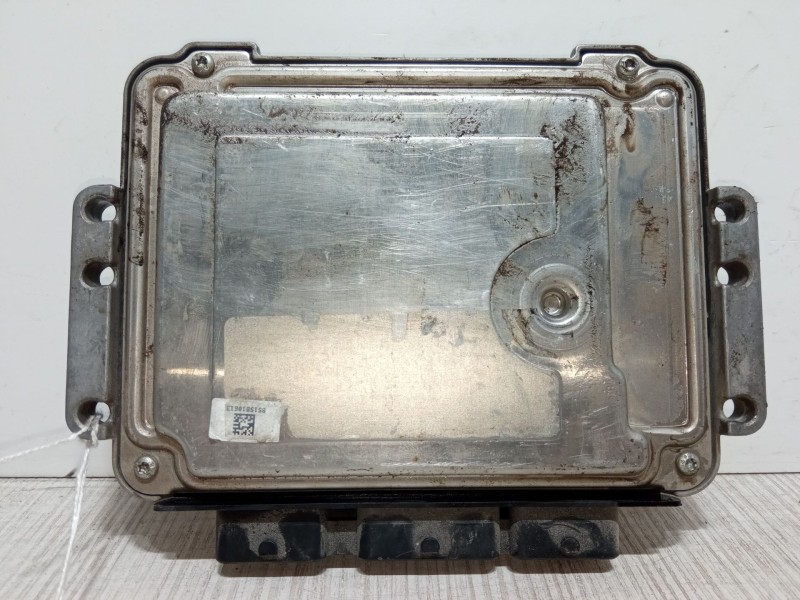 Recambio de centralita motor uce para peugeot 207/207+ (wa_, wc_) 1.4 hdi referencia OEM IAM 96576994809664843480 EDC16C34 02810