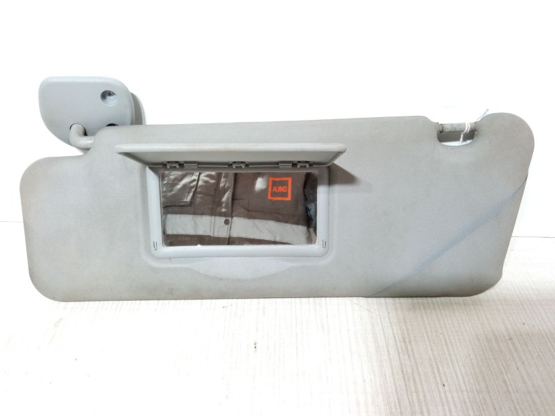 Recambio de parasol izquierdo para citroën xsara (n1) 1.9 td referencia OEM IAM    Recambio de parasol izquierdo para citroën xsara (n1) 1.9 td referencia OEM IAM