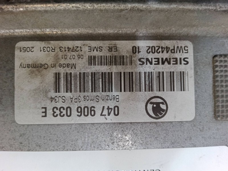 Recambio de centralita motor uce para skoda fabia i (6y2) 1.4 referencia OEM IAM 047906033E  5WP4420210
