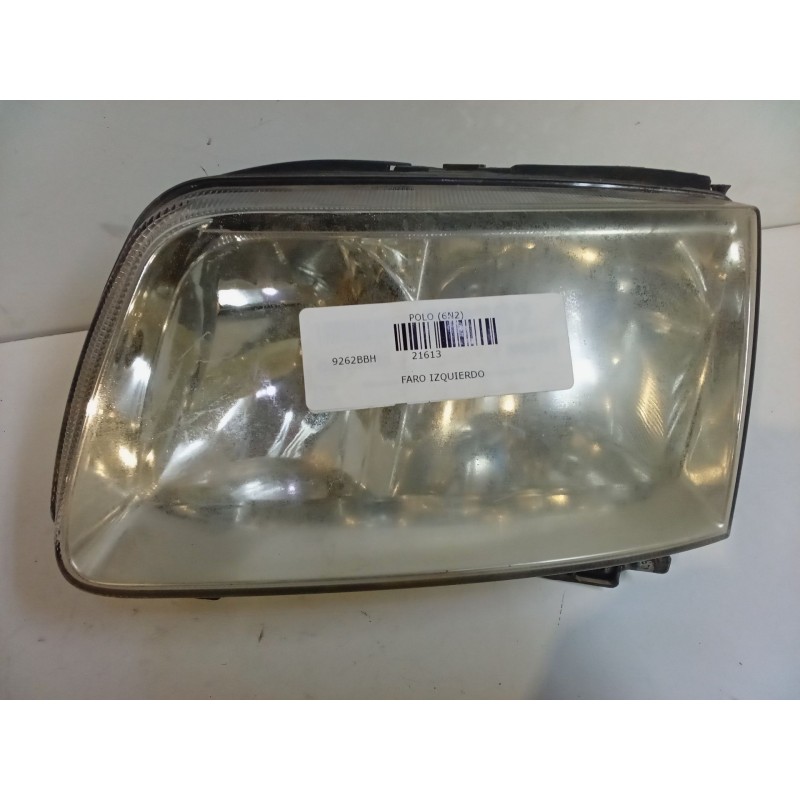 Recambio de faro izquierdo para volkswagen polo (6n2) 1.4 16v referencia OEM IAM   