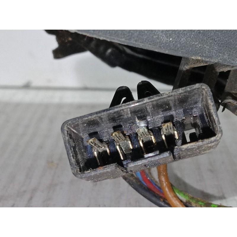 Recambio de mando elevalunas delantero izquierdo para opel corsa a hatchback (s83) 1.0 (f08, m08, f68, m68) referencia OEM IAM  