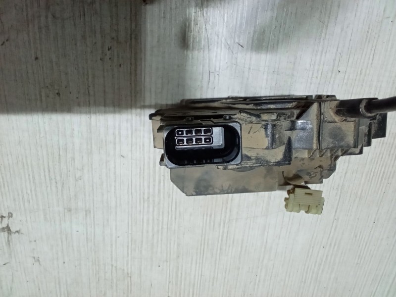 Recambio de cerradura puerta trasera derecha para opel corsa d (s07) 1.3 cdti (l08, l68) referencia OEM IAM 13258267  