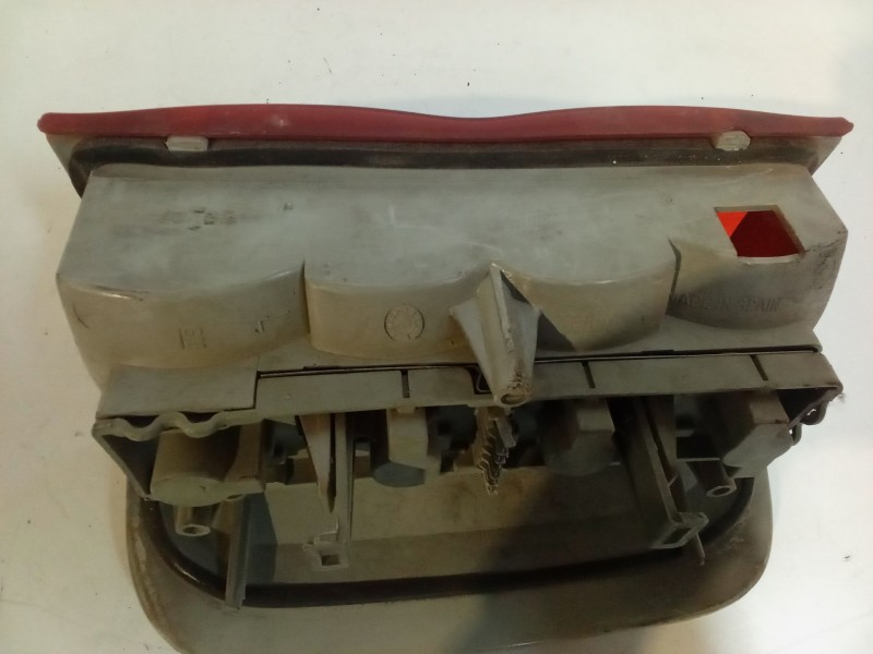 Recambio de piloto trasero derecho para opel combo furgoneta/monovolumen (71_) 1.7 d referencia OEM IAM   