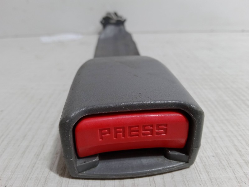 Recambio de anclaje cinturon trasero izquierdo para chevrolet lacetti (j200) 2.0 d referencia OEM IAM   