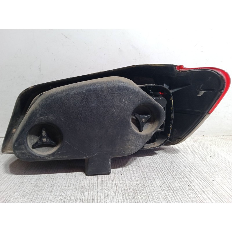 Recambio de piloto trasero izquierdo para peugeot 306 hatchback (7a, 7c, n3, n5) 1.9 d referencia OEM IAM   