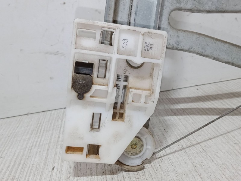 Recambio de elevalunas trasero derecho para citroën c3 i (fc_, fn_) 1.4 i referencia OEM IAM   