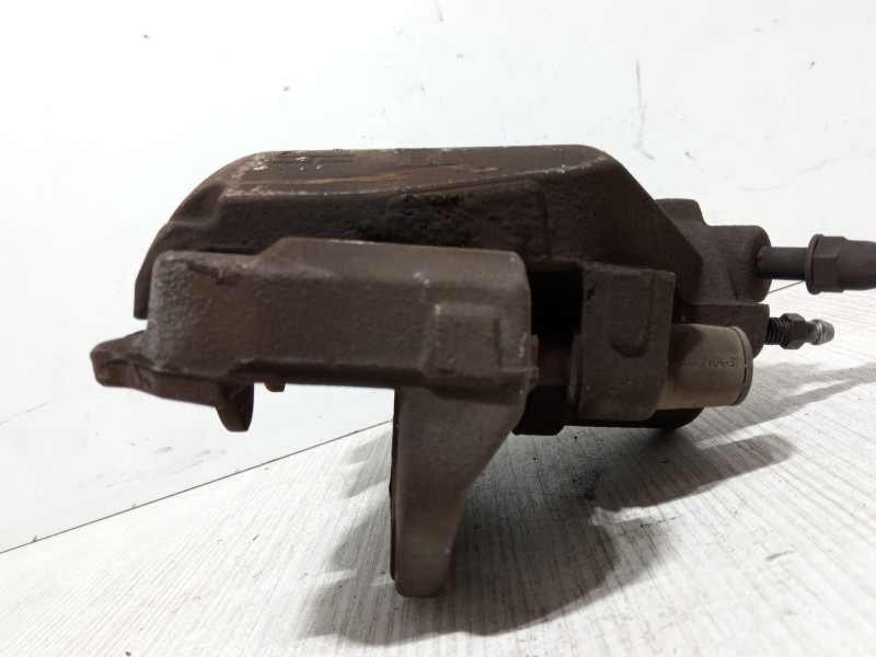 Recambio de pinza freno delantera izquierda para ford focus ii (da_, hcp, dp) 1.6 tdci referencia OEM IAM   