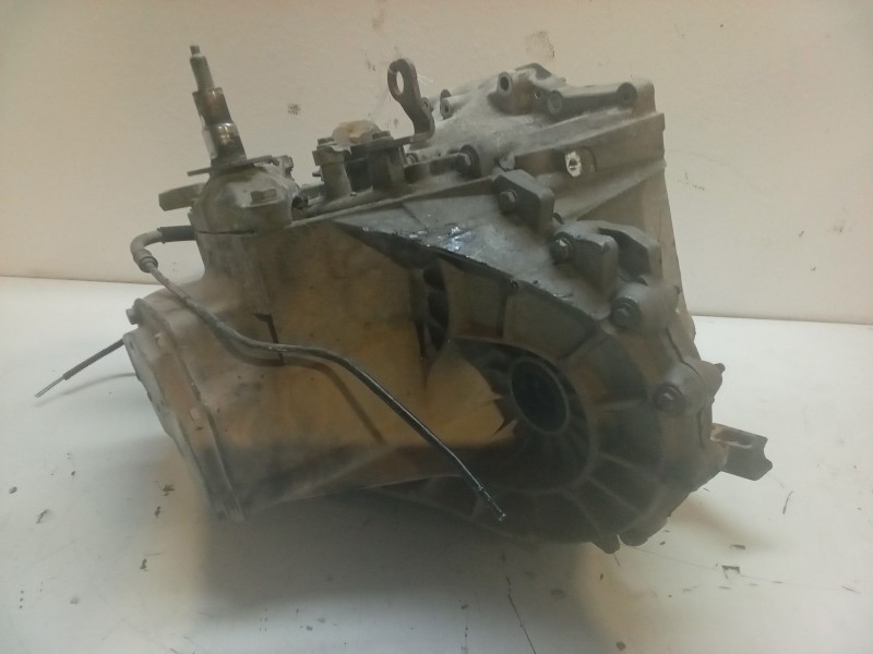 Recambio de caja de cambios manual 5 velocidades para peugeot 5008 (0u_, 0e_) 1.6 hdi referencia OEM IAM 9682456310  