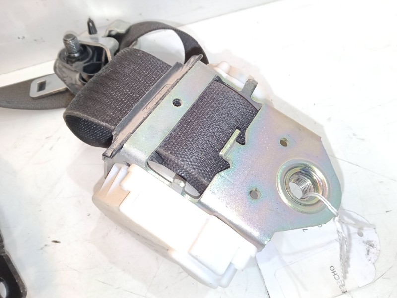 Recambio de cinturon seguridad delantero derecho para opel meriva b monospace (s10) 1.6 cdti (75) referencia OEM IAM   