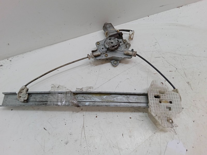 Recambio de elevalunas electrico trasero izquierdo para hyundai matrix (fc) 1.6 referencia OEM IAM   