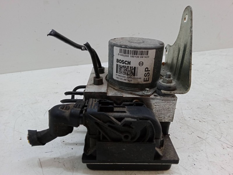 Recambio de abs para fiat 500 (312_) 0.9 (312axg1a, 312.axg11) referencia OEM IAM 51953230  0265252548   0265952170