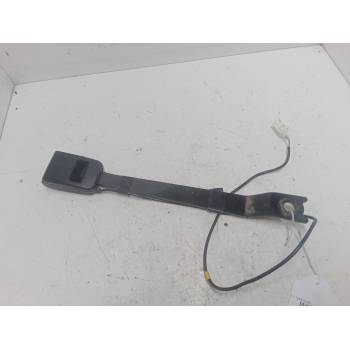 ANCLAJE CINTURON DELANTERO IZQUIERDO 