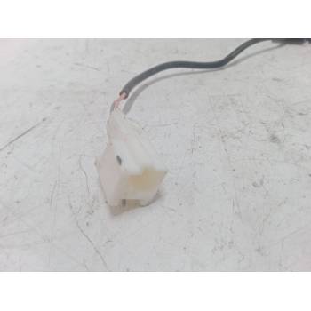 ANCLAJE CINTURON DELANTERO IZQUIERDO 